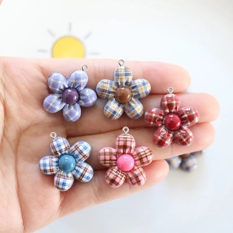 10 Pendentifs en résine planai - Art Craft Accessories avis et prix