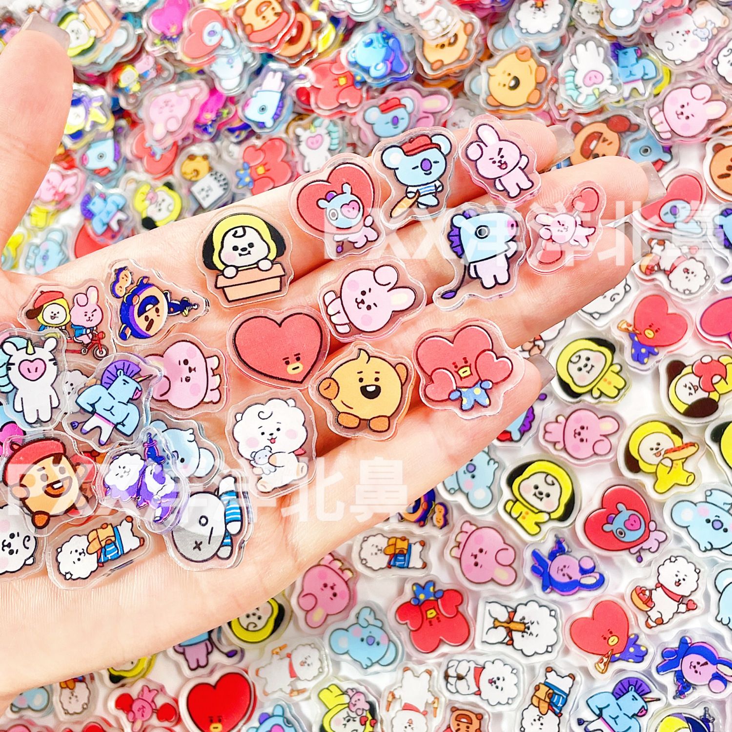 100 pièces BT21 BTS, éléments  - Art Craft Accessories avis et prix